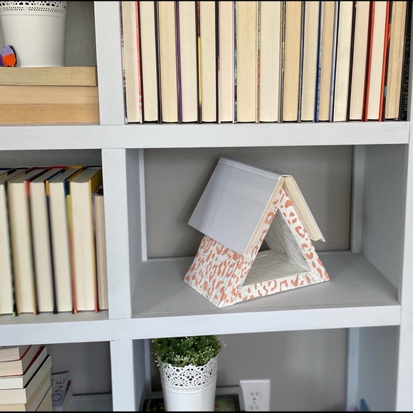 Authentic Barn Wood Rustic Farmhouse Book Rest - Picture 6 of 7